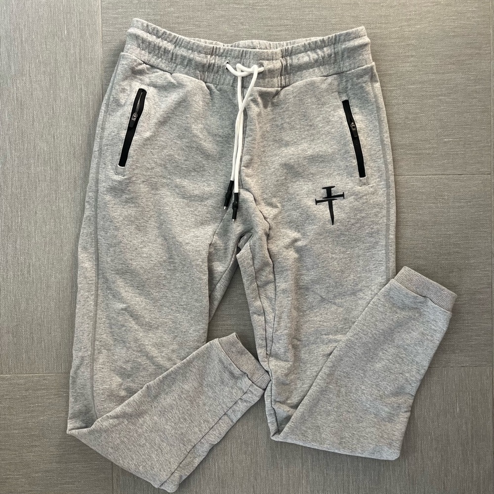 Men’s THREE NAILS Gray Jogger Sweatpants, medium gym sweat pants